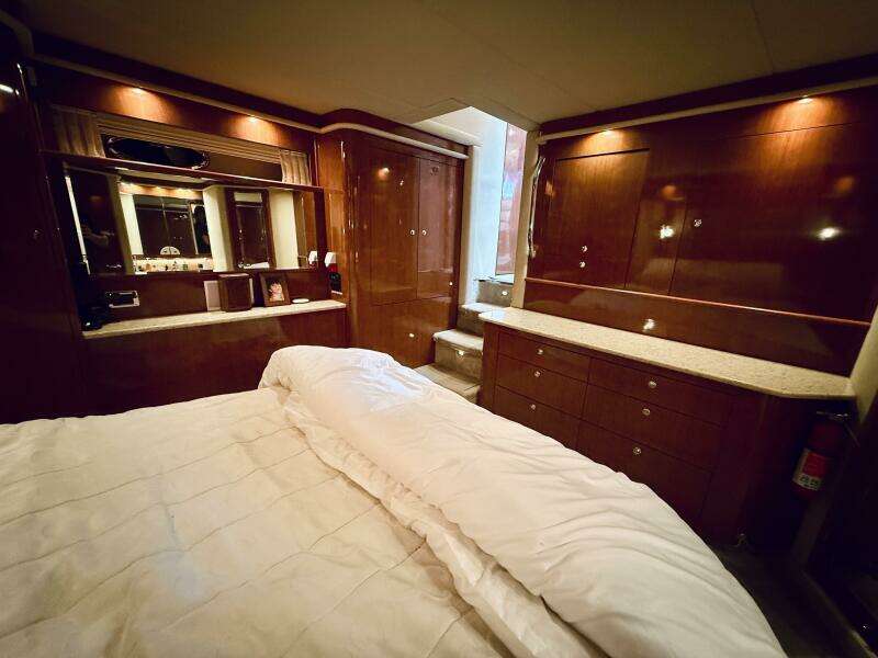 48ft Sea Ray Yacht For Sale