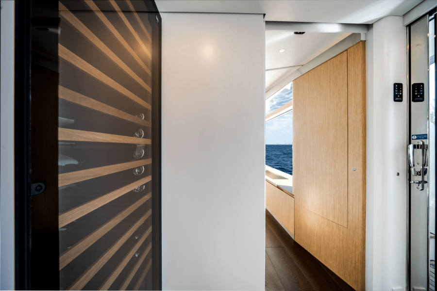 95ft Azimut Yacht For Sale