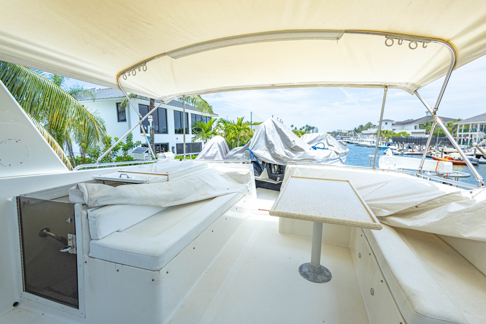 1990 Viking Cockpit Motor Yacht