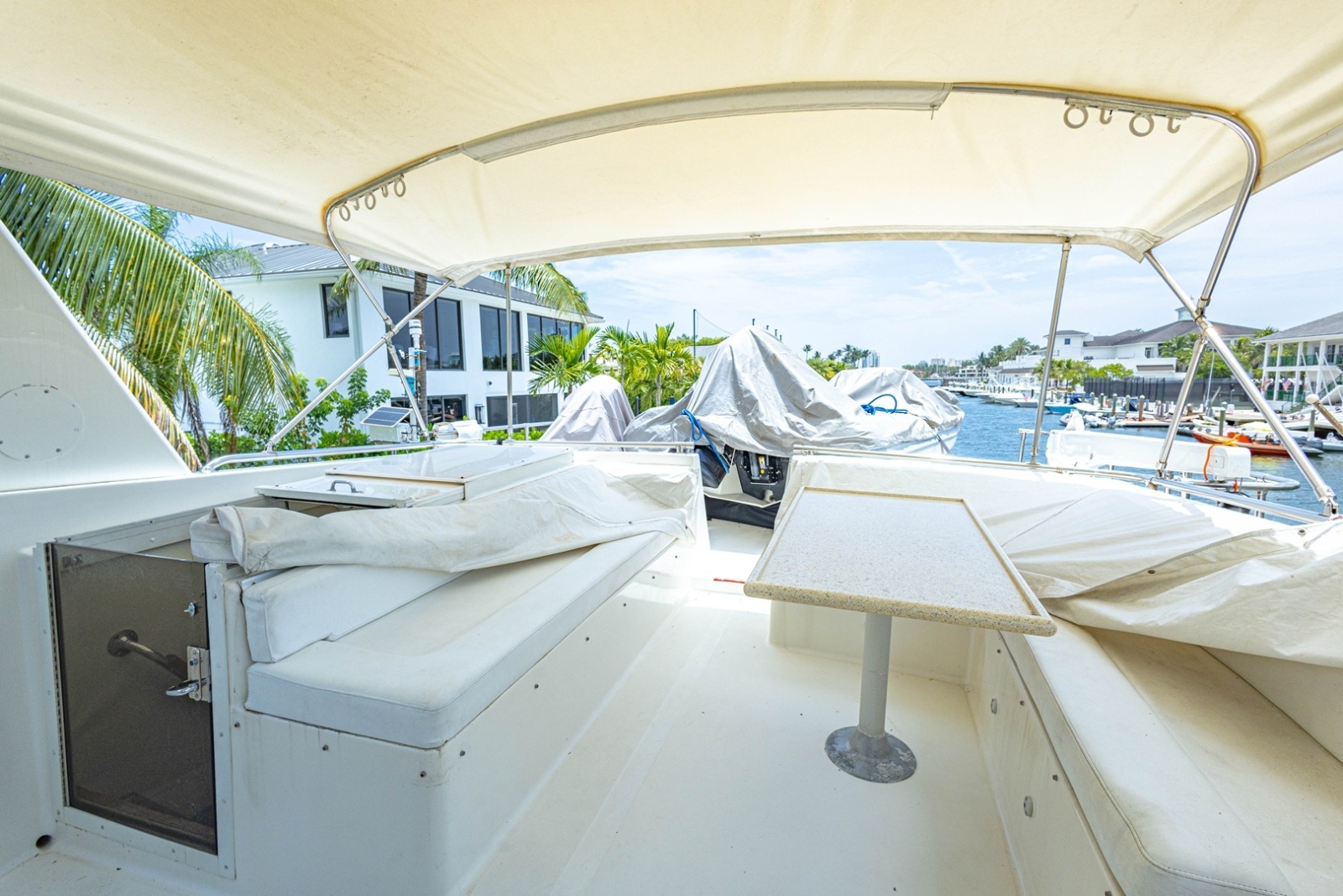 1990 Viking Cockpit Motor Yacht