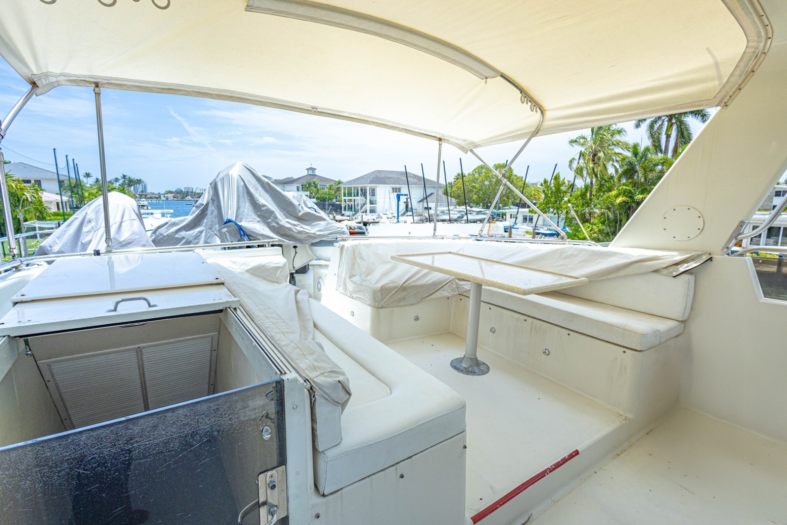 1990 Viking Cockpit Motor Yacht