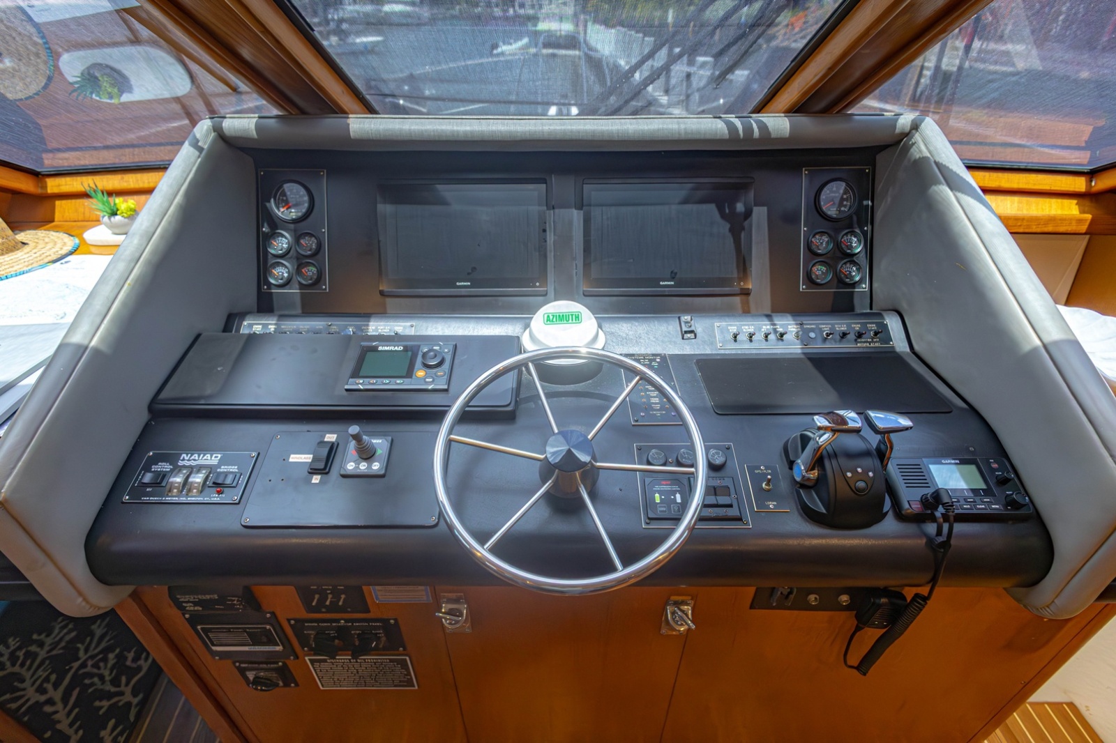 1990 Viking Cockpit Motor Yacht