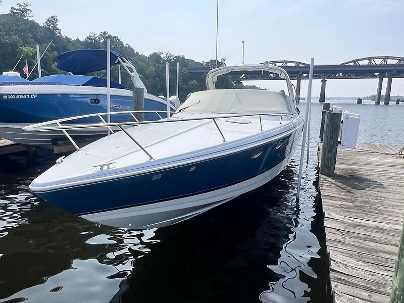 2005 Formula 330 Sun Sport