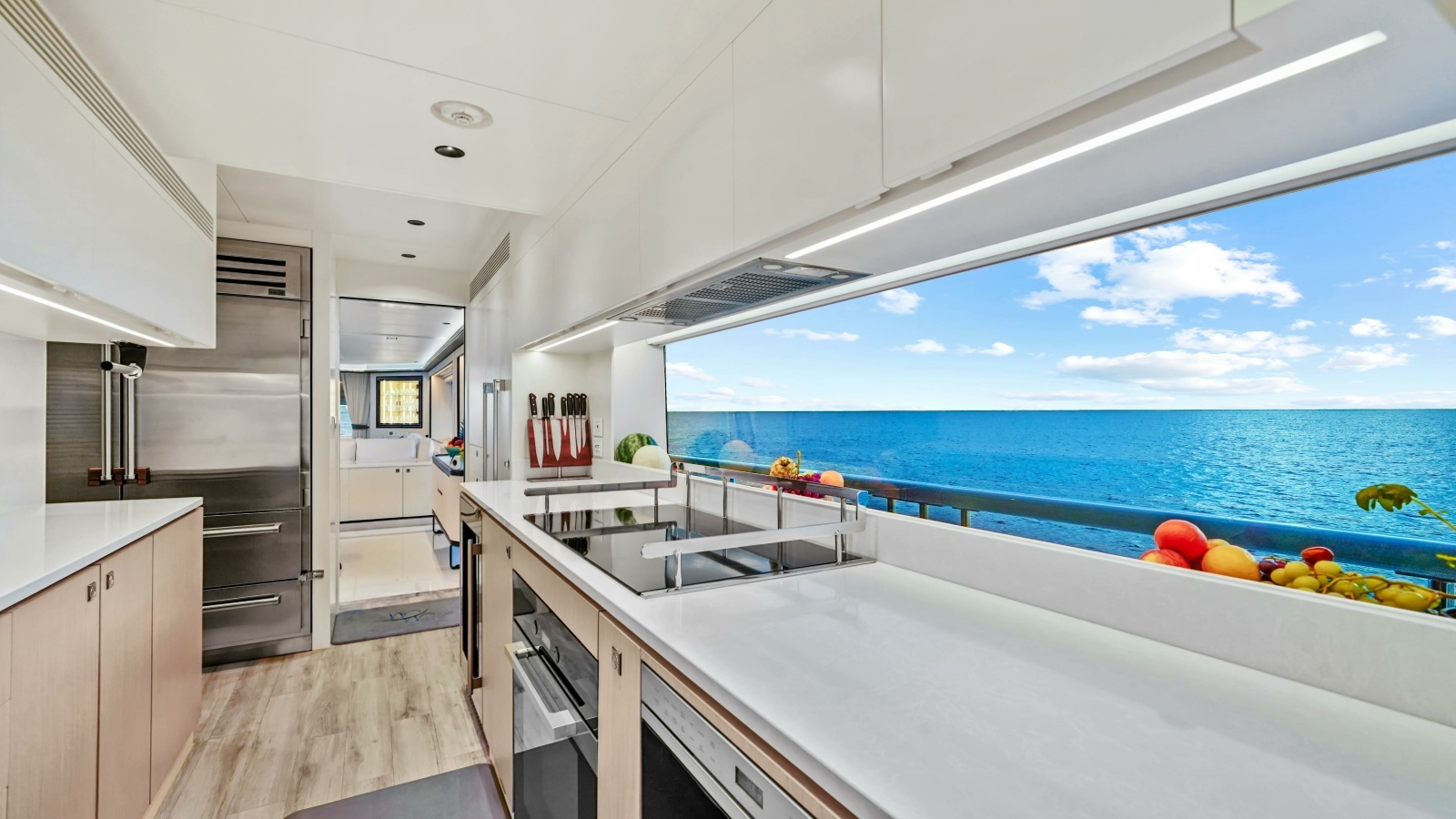 MISS MICHELLE 122ft Horizon Yacht For Sale