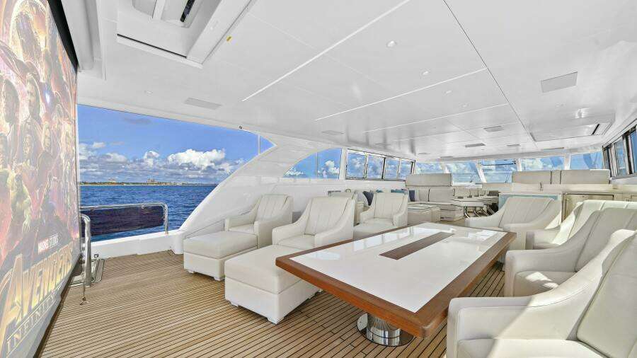 MISS MICHELLE 122ft Horizon Yacht For Sale