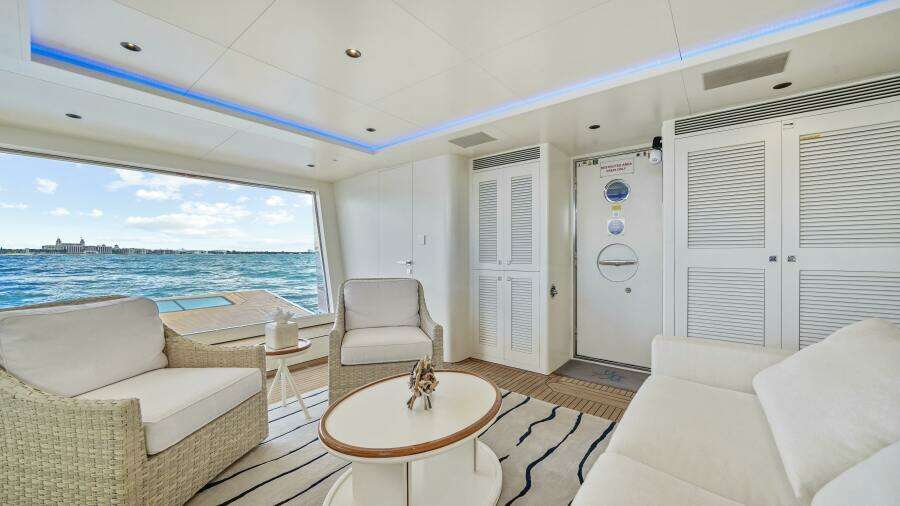 MISS MICHELLE 122ft Horizon Yacht For Sale