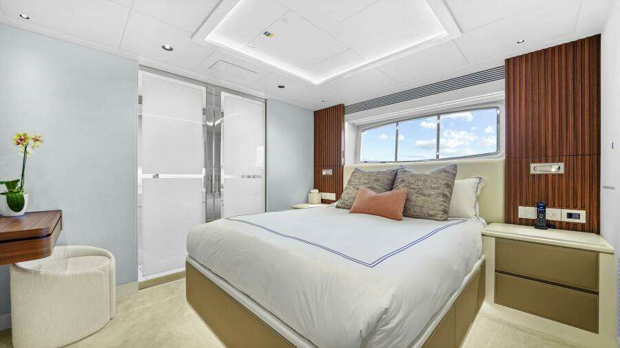 MISS MICHELLE 122ft Horizon Yacht For Sale