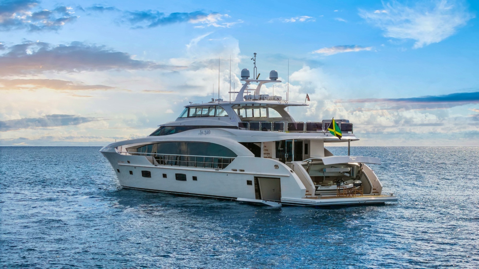 MISS MICHELLE 122ft Horizon Yacht For Sale