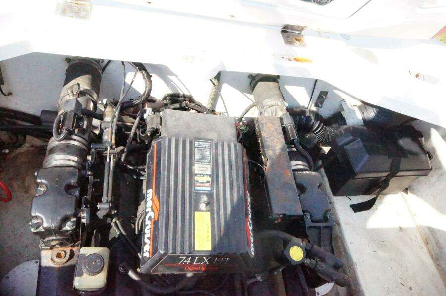 22ft Donzi Yacht For Sale