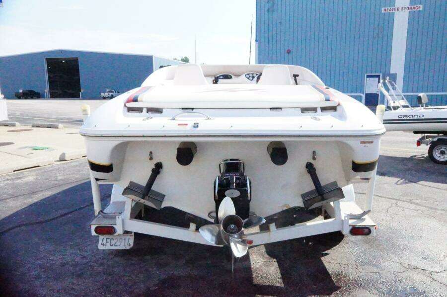 22ft Donzi Yacht For Sale