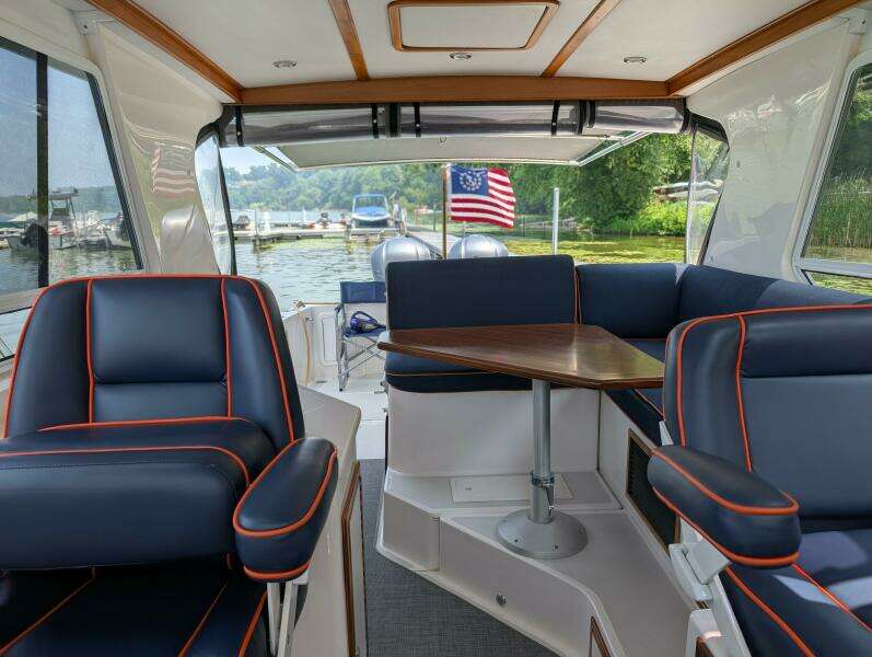 34ft True North Yacht For Sale