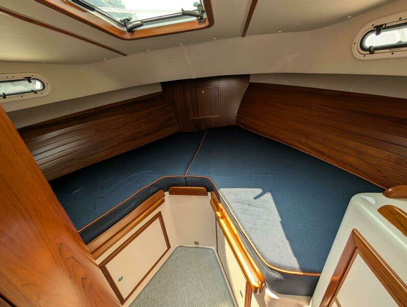 34ft True North Yacht For Sale