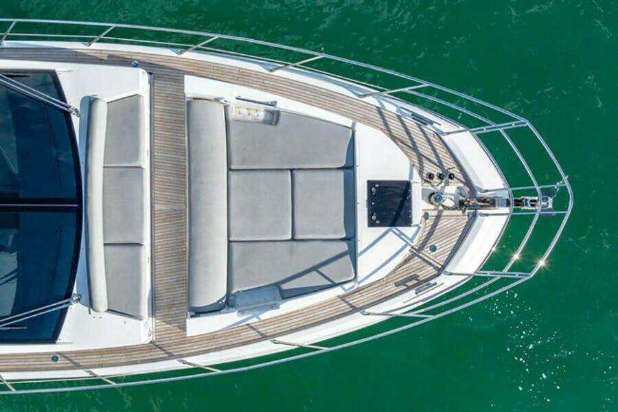 LITHIUM 55ft Azimut Yacht For Sale