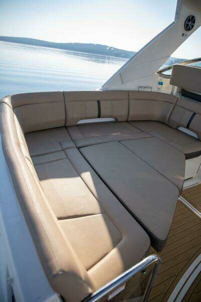 35ft Sea Ray Yacht For Sale