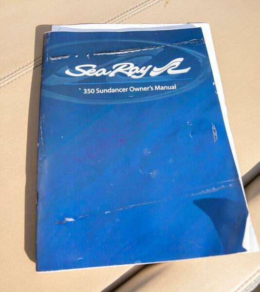 35ft Sea Ray Yacht For Sale