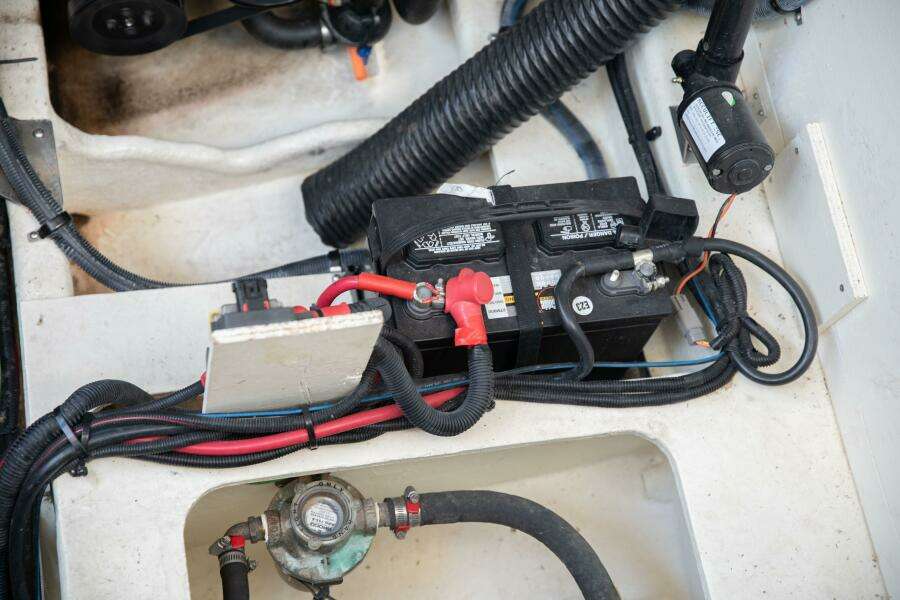 35ft Sea Ray Yacht For Sale
