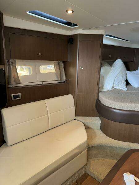 35ft Sea Ray Yacht For Sale
