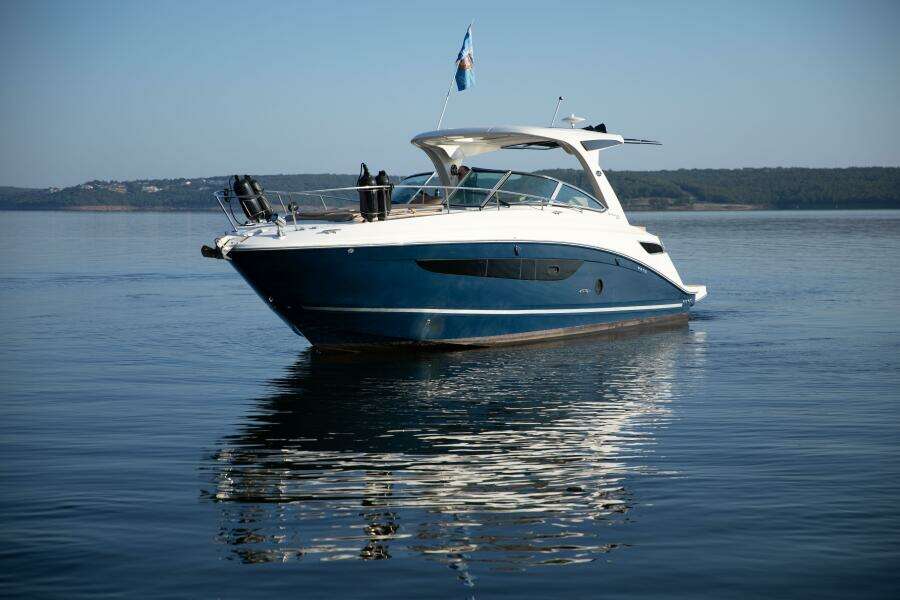 35ft Sea Ray Yacht For Sale