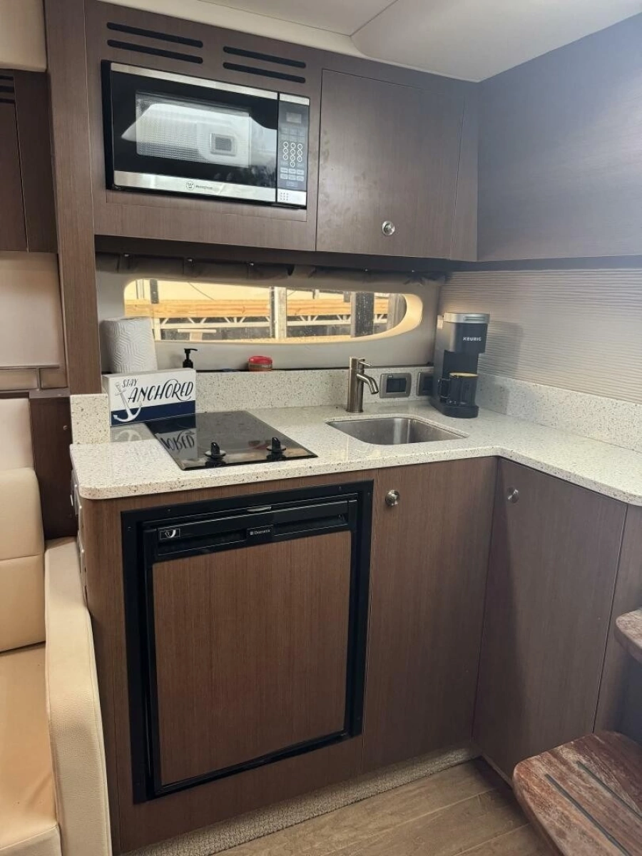 2016 Sea Ray Sundancer 350