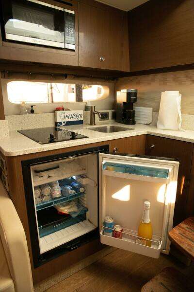 35ft Sea Ray Yacht For Sale