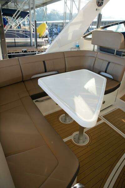 35ft Sea Ray Yacht For Sale