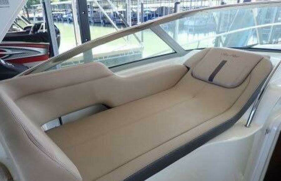 35ft Sea Ray Yacht For Sale