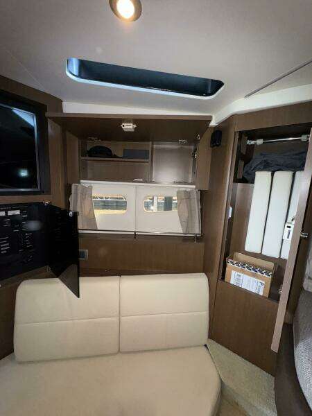 35ft Sea Ray Yacht For Sale