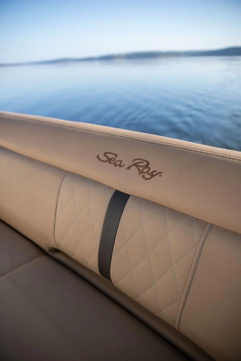 2016 Sea Ray Sundancer 350