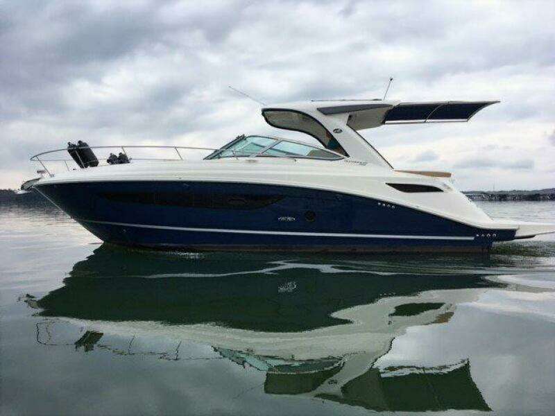 35ft Sea Ray Yacht For Sale