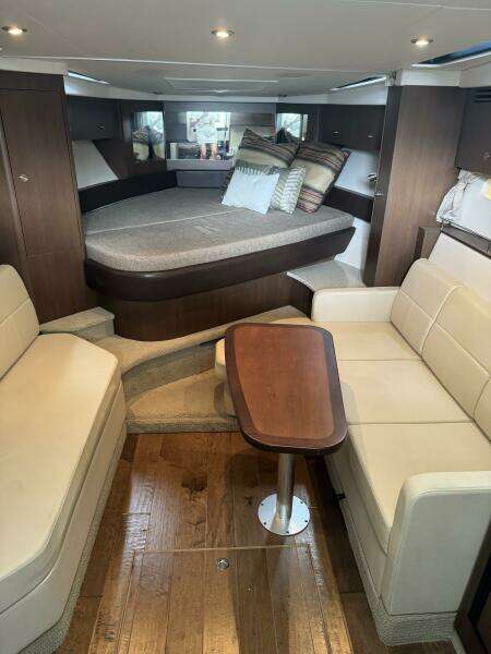 35ft Sea Ray Yacht For Sale
