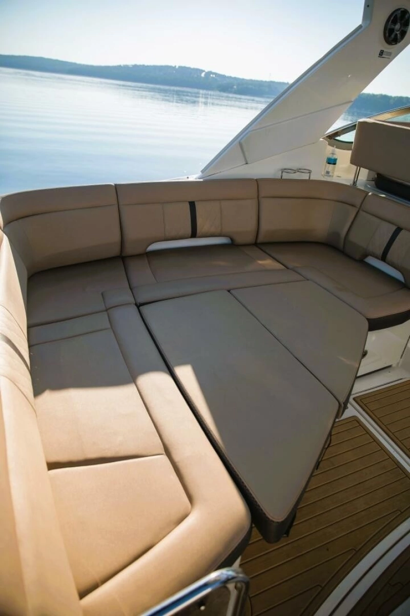 2016 Sea Ray Sundancer 350