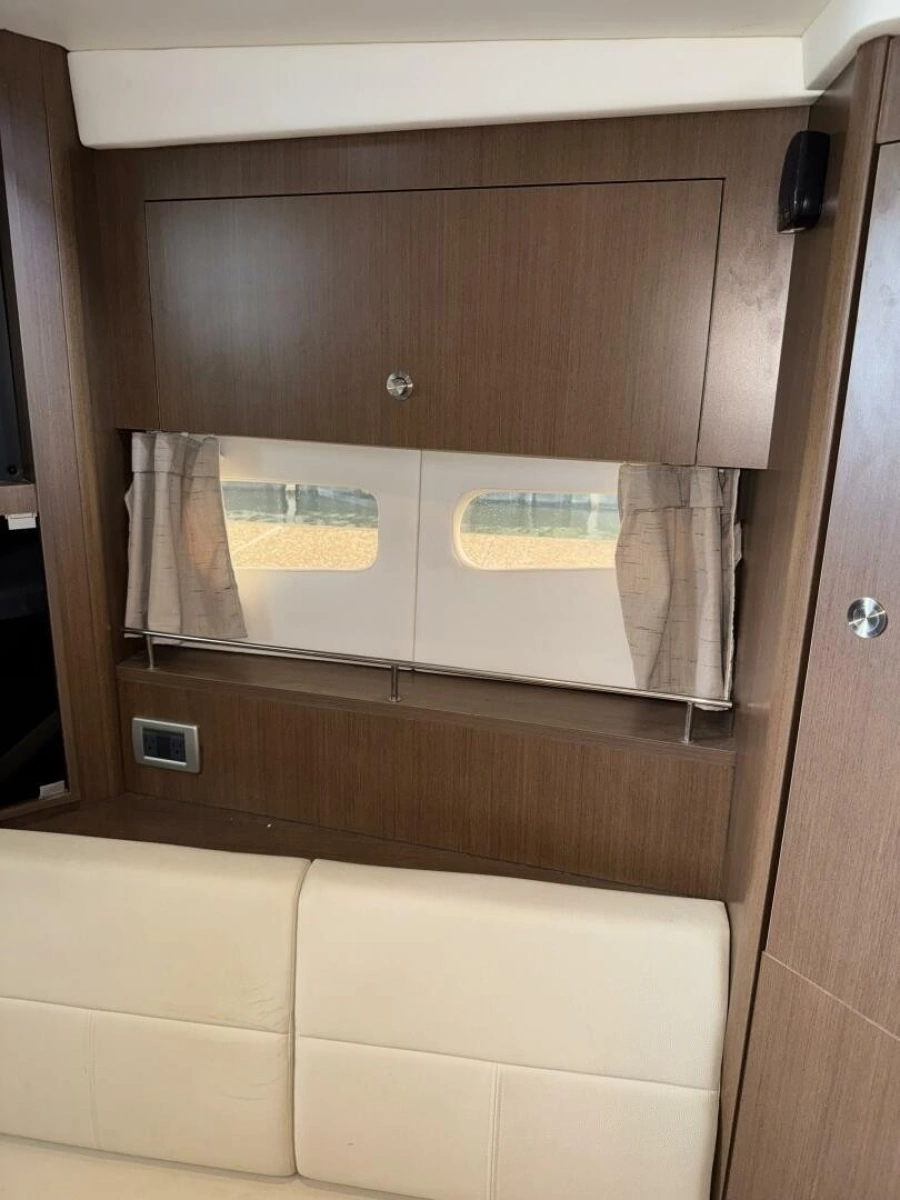 2016 Sea Ray Sundancer 350