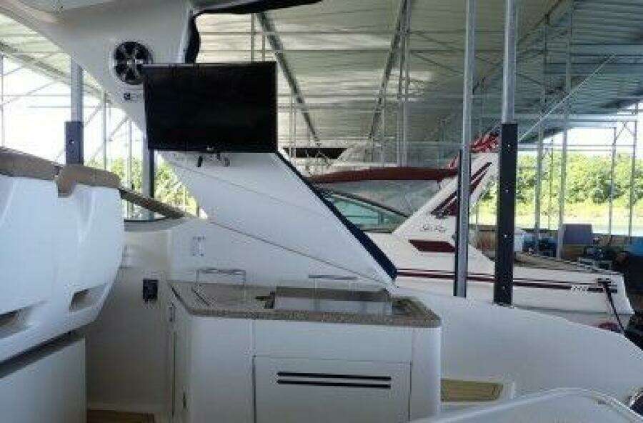 35ft Sea Ray Yacht For Sale