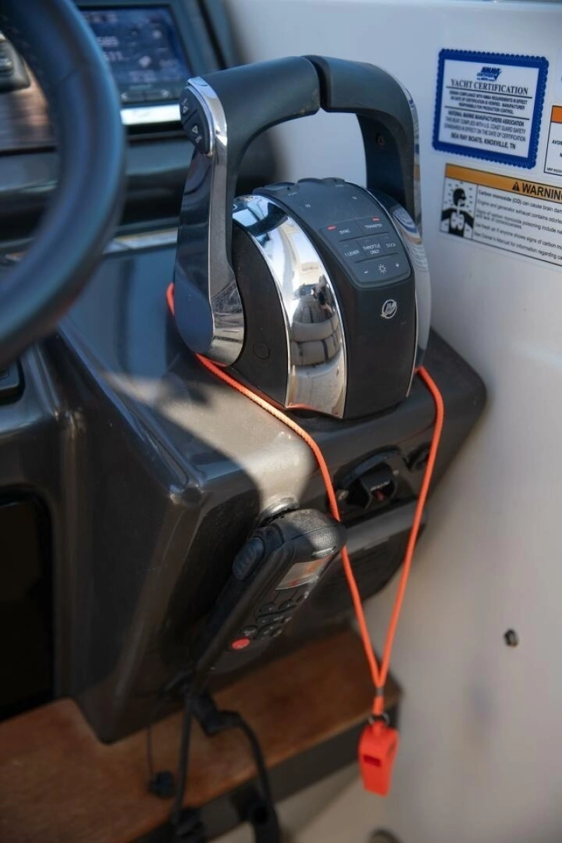 2016 Sea Ray Sundancer 350