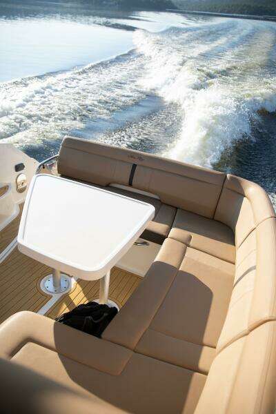 35ft Sea Ray Yacht For Sale