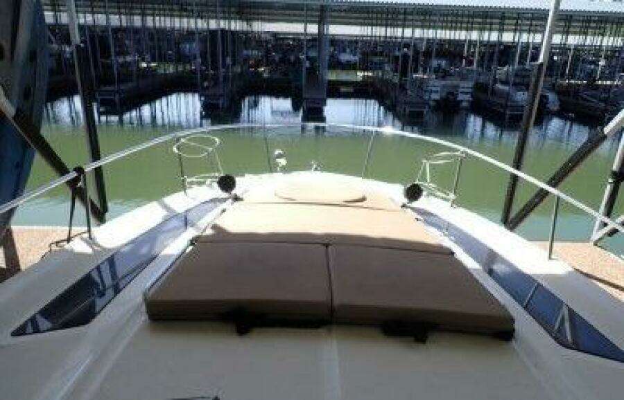 35ft Sea Ray Yacht For Sale