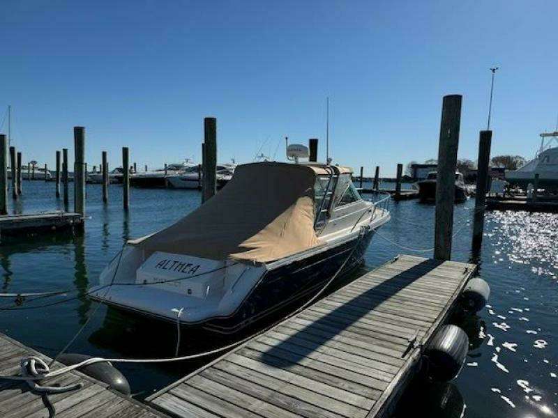 28ft Pursuit Yacht For Sale