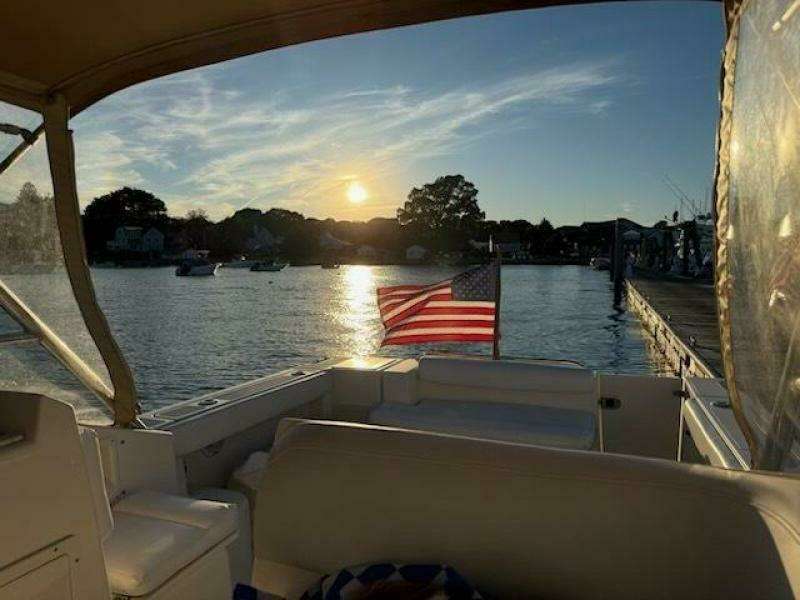 28ft Pursuit Yacht For Sale