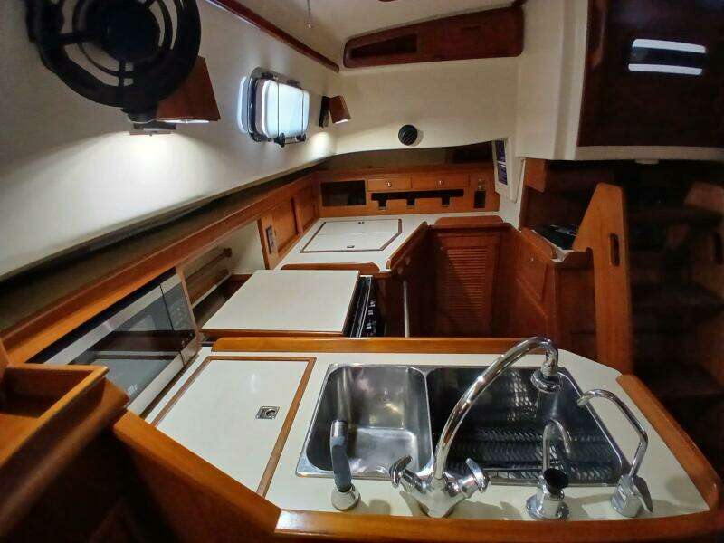 WonderWind 45ft Island Packet Yacht For Sale
