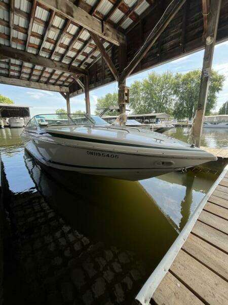 25ft Cobalt Yacht For Sale