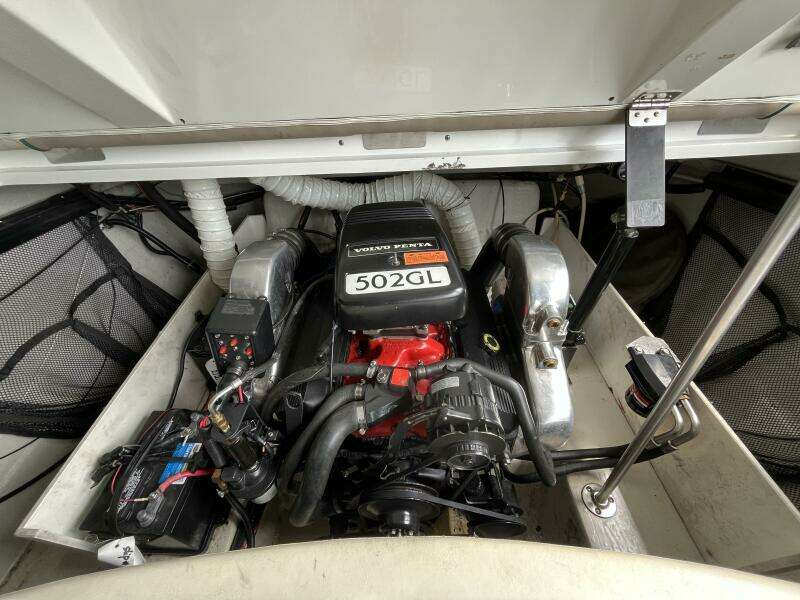 25ft Cobalt Yacht For Sale