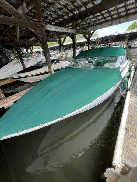 25ft Cobalt Yacht For Sale