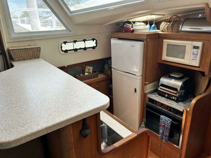 Knot Done Yet 43ft Mainship Yacht For Sale