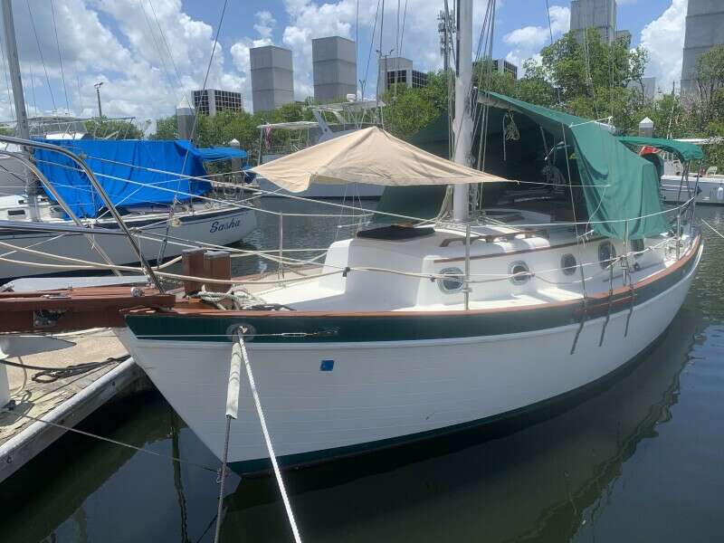 Amelie 27ft Pacific Seacraft Yacht For Sale