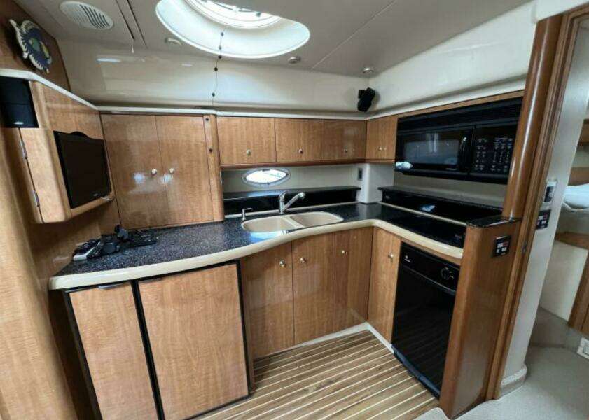 Sea Toy 42ft Maxum Yacht For Sale