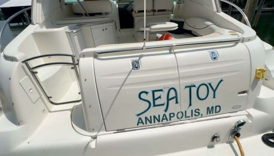 Sea Toy 42ft Maxum Yacht For Sale