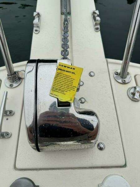 28ft Albin Yacht For Sale