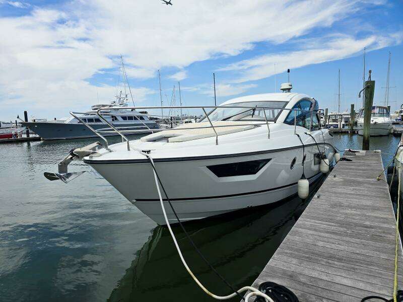 42ft Beneteau Yacht For Sale