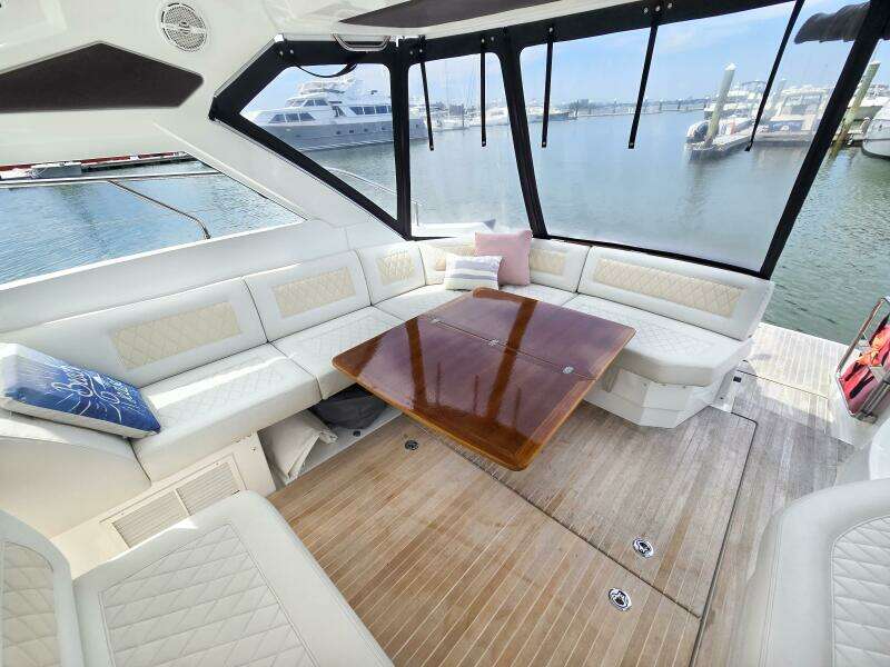 42ft Beneteau Yacht For Sale