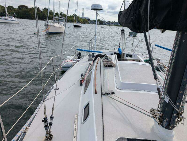 Hijinx 37ft Express Yacht For Sale